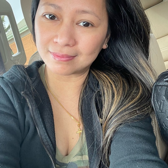 Meet your Posher, Michelle - Picture 4 of 5